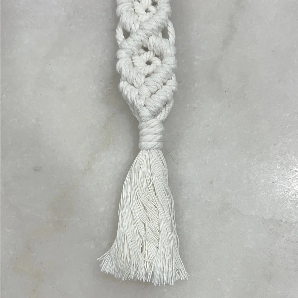 Chic White Macrame Keychain